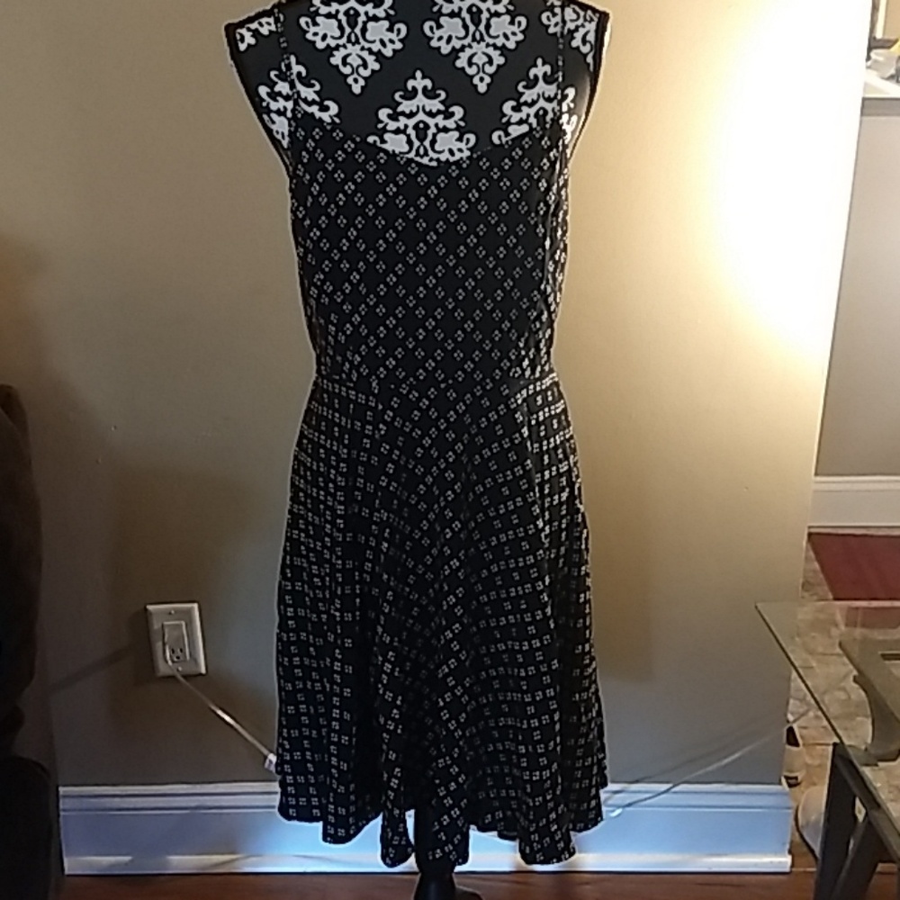 Black women's dress